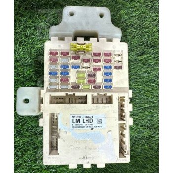 Hyundai Tucson ix - Used Junction Box Assy-I/Pnl [91950-2S501] by K-Spare.com